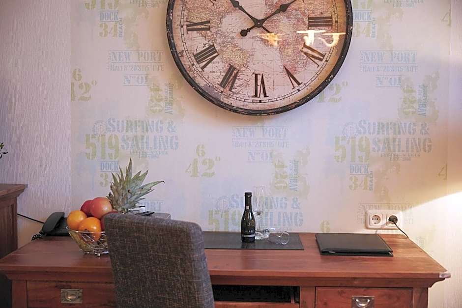 Bernstein-Hotel Bootshaus