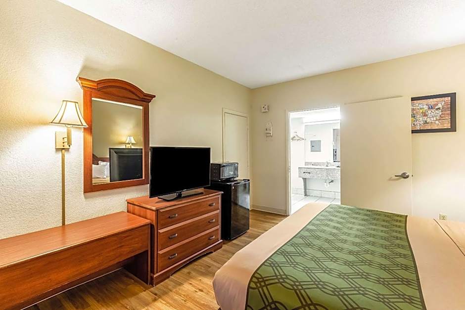Econo Lodge Lake City-North