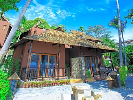 Deluxe Beach Front Room