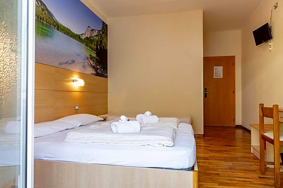 Hotel Lory - Molveno - Dolomiti