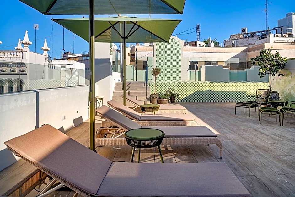 Palacio Santa Clara, Autograph Collection