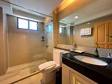 Two-Bedroom Family Suite