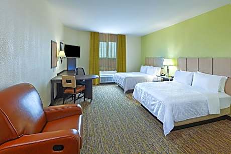 Queen Studio Suite with Two Queen Beds - Mobility Access Tub/Non-Smoking