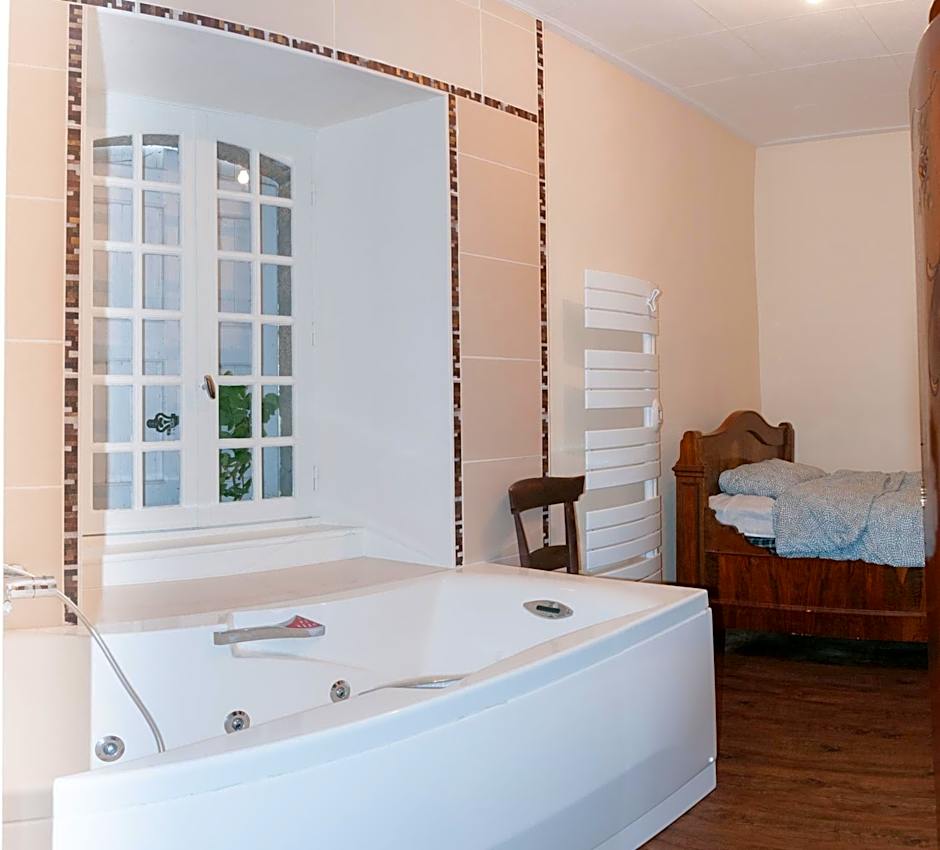 Maison de maître de 1789 rénovée avec piscine