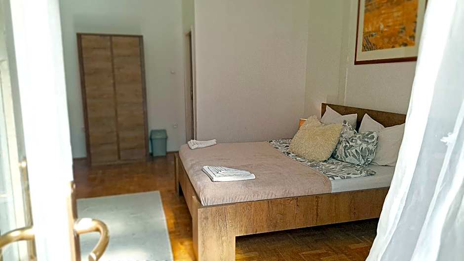 Black Sheep Budapest Smart Rooms
