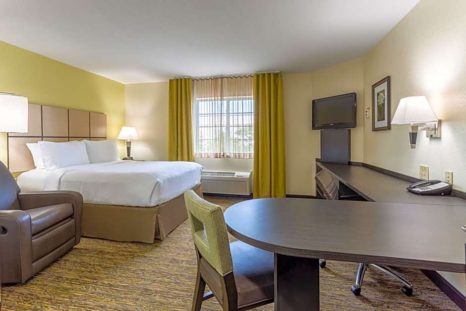 Candlewood Suites Aurora-Naperville By IHG