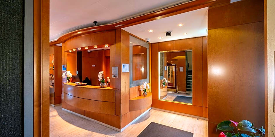 PLAZA INN Rieker Stuttgart Hauptbahnhof