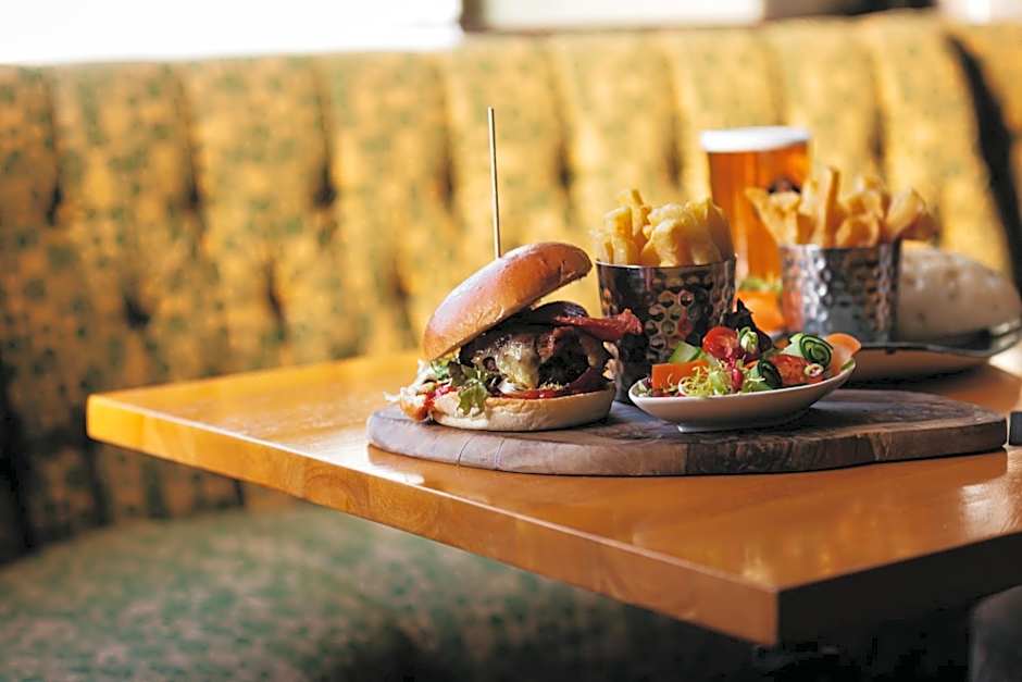 The Sitwell Arms Hotel