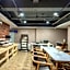 James Joyce Coffetel Shijiazhuang the Mixc Jinyuan Tower Airport Bus