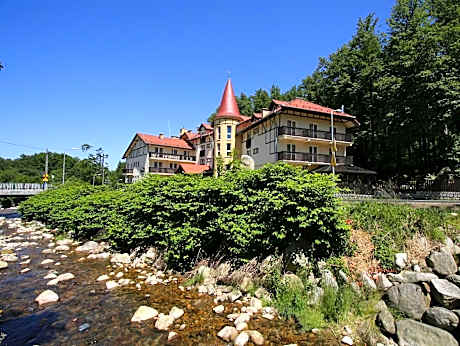 Nowa - Ski SPA Hotel