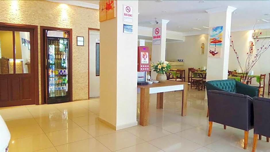 Kleopatra Carina Hotel