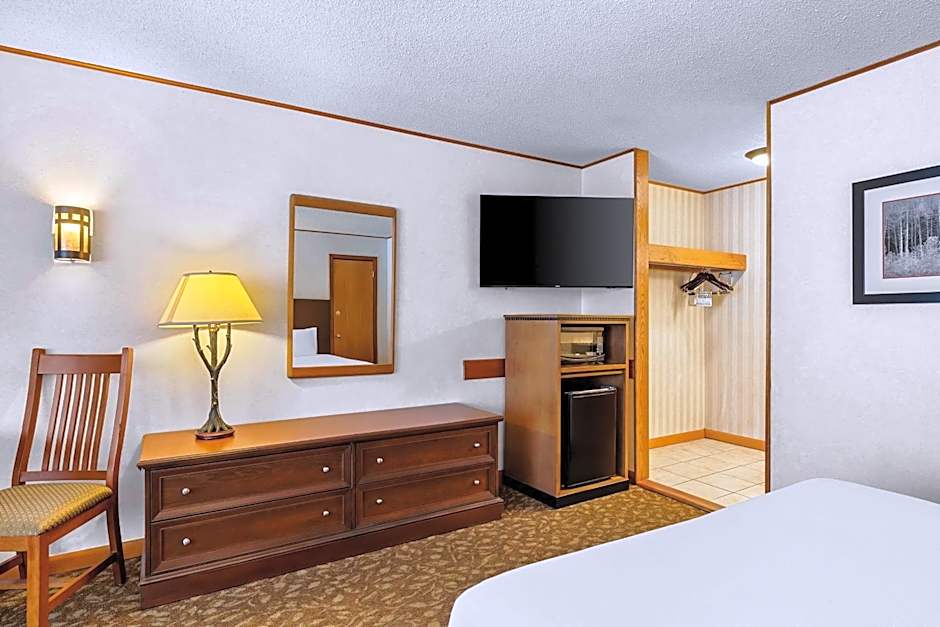 Best Western Adirondack Inn