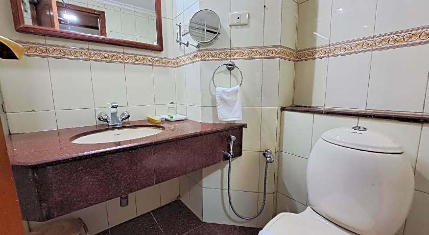 Hotel Preethi Classic Towers