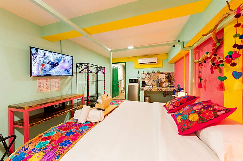 Casa Colibrí Malecón