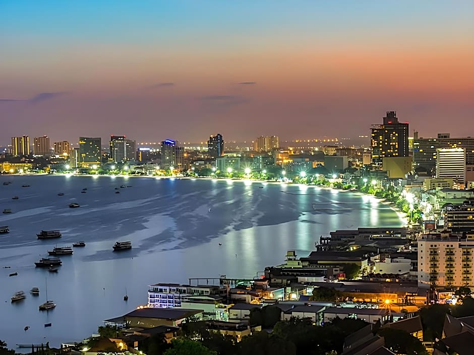 Zip Lounge & Apartments