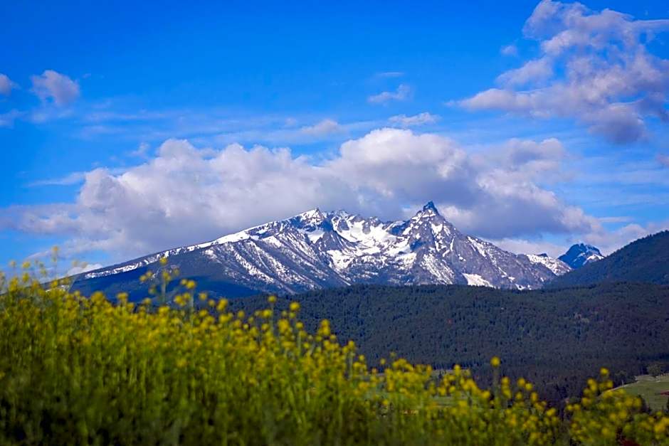 Rye Creek Lodge