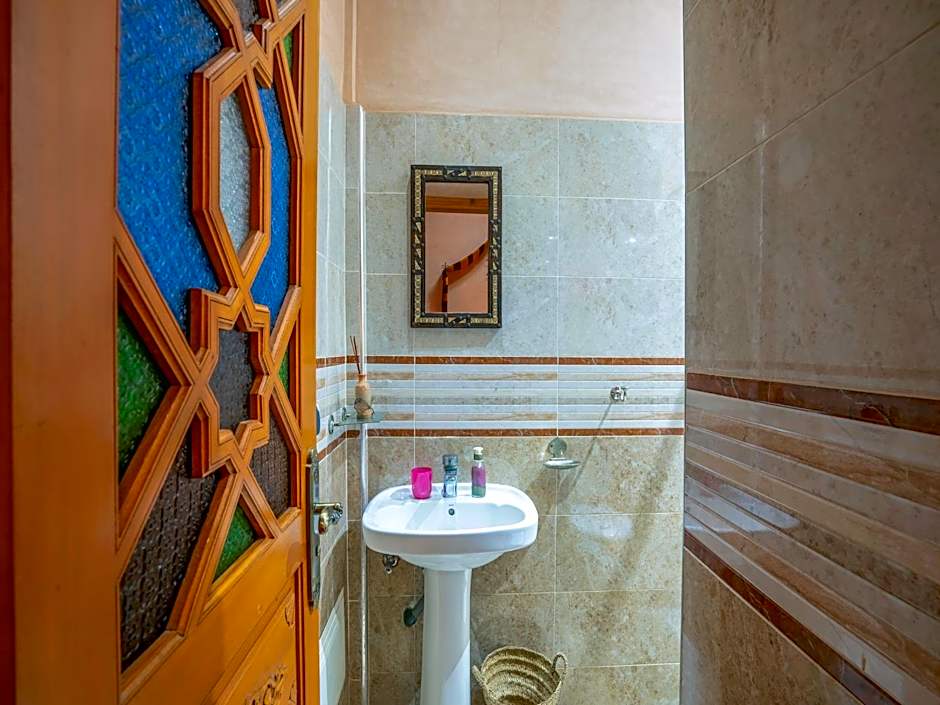 Riad Majdoulina chez JIJI