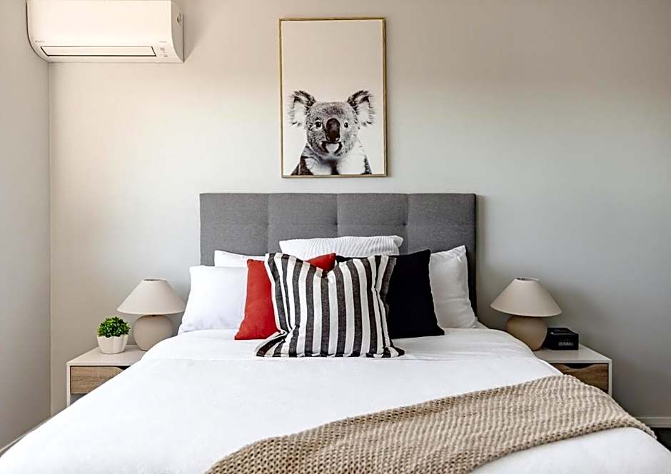 Mala Retreat Chardonnay Studio Immaculate and Comfortable