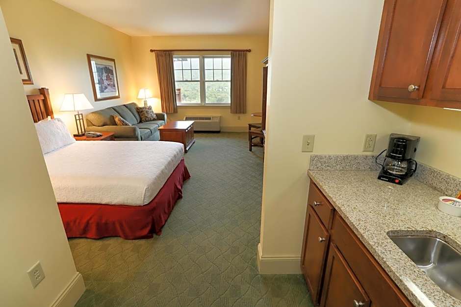 Kaatskill Mountain Club and Condos by Hunter Mountain