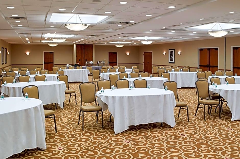 Clarion Hotel Airport Portland