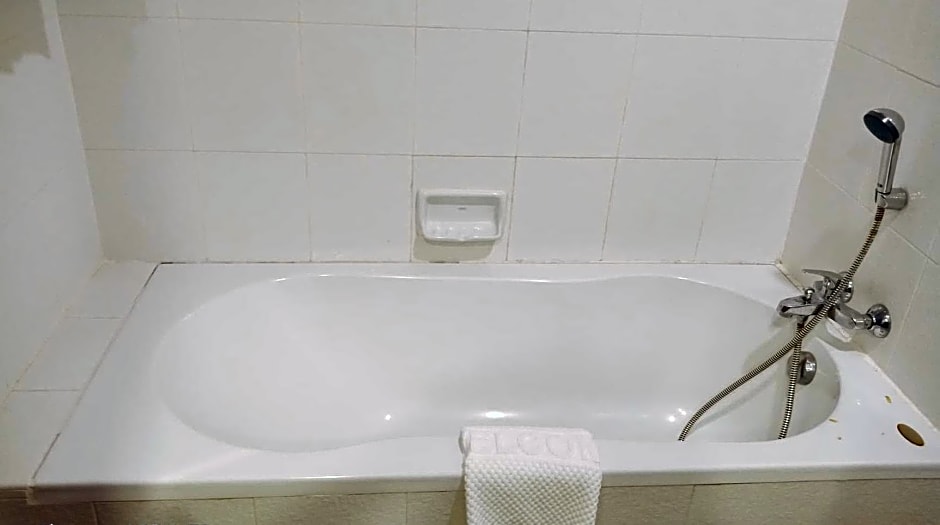 Sing Golden Place Hotel