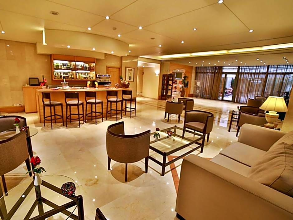 Tamar Hotel