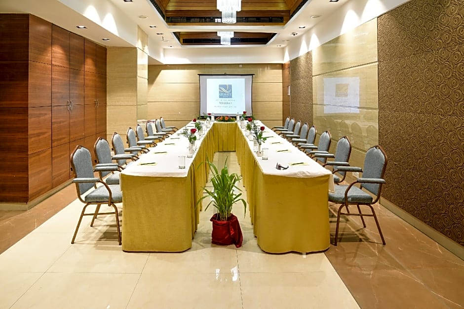 Hotel Quality Inn Residency