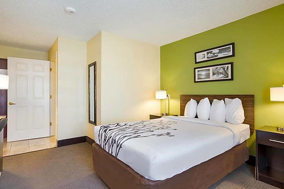 Sleep Inn & Suites Grand Rapids Southeast - Kentwood