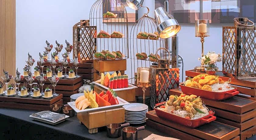 Mercure Bangkok Siam Hotel
