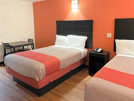 Quadruple Room - Non-Smoking