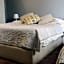 WW Hostel & Suites