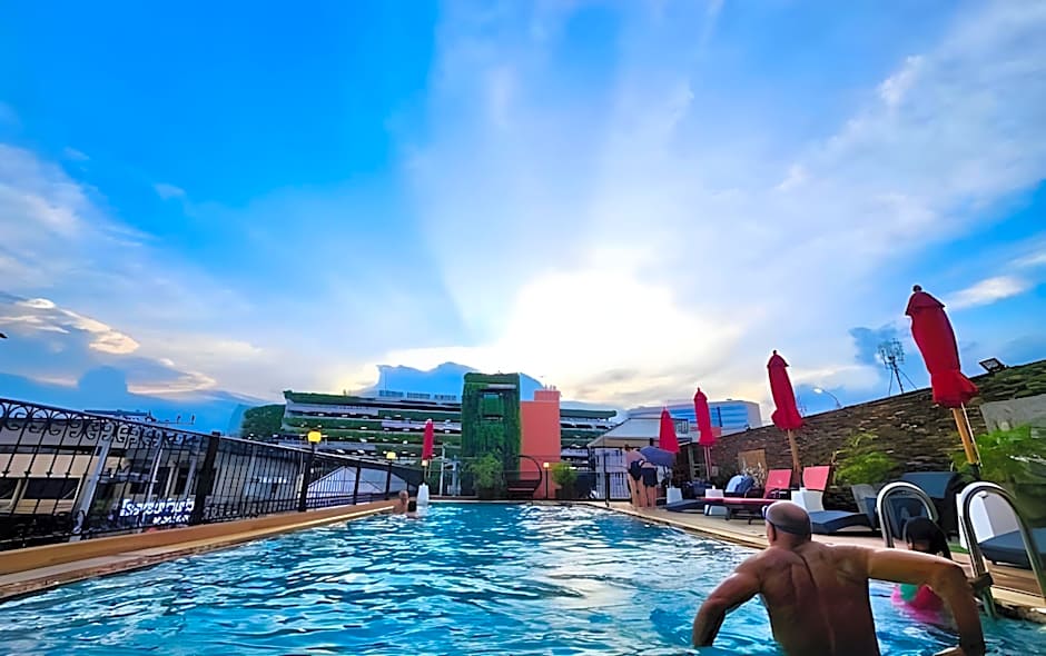 Banbua Grand Udon Hotel