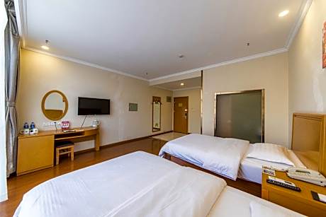 Guest Twin Room