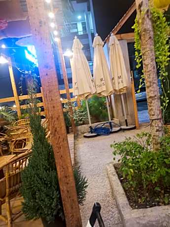 đẹp. có 4 phòng