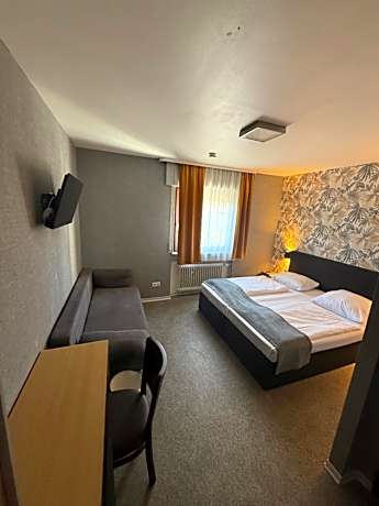 Parkhotel Lindenhof - KOSTENLOSE PARKPLÄTZE