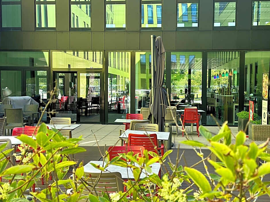 CAMPANILE BELFORT MONTBELIARD Gare La Jonxion