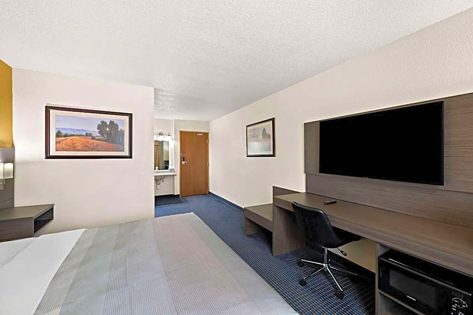 Quality Inn