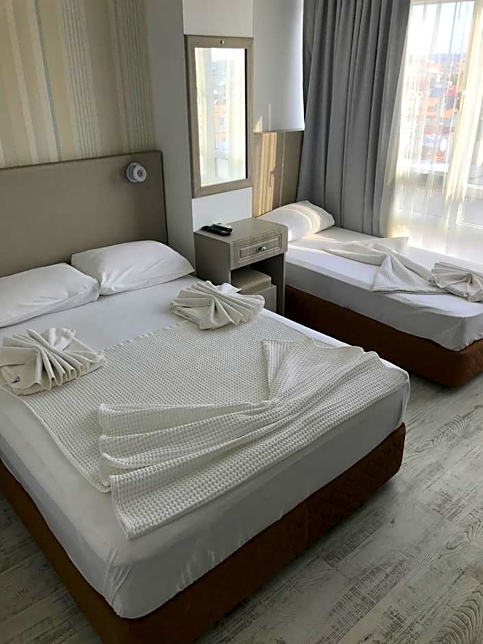 Hotel Marine
