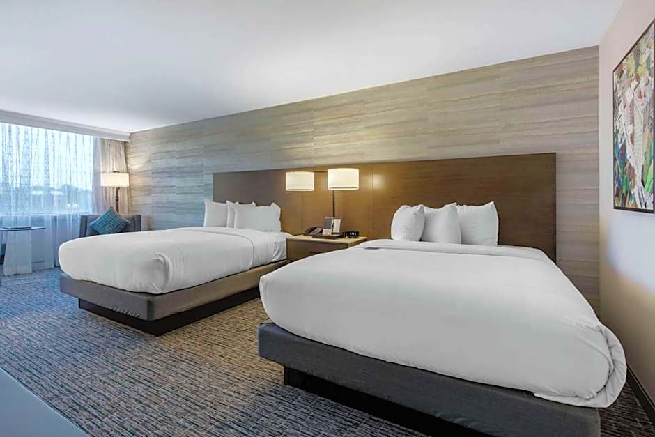 DoubleTree by Hilton Perimeter Park