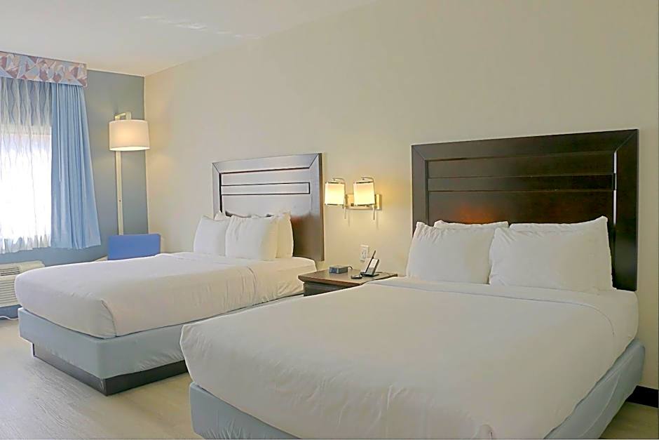 Quality Inn & Suites Roswell North