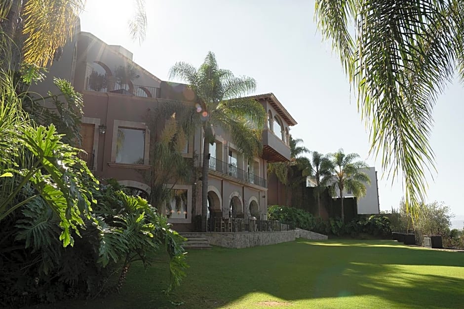 Hotel Grand María