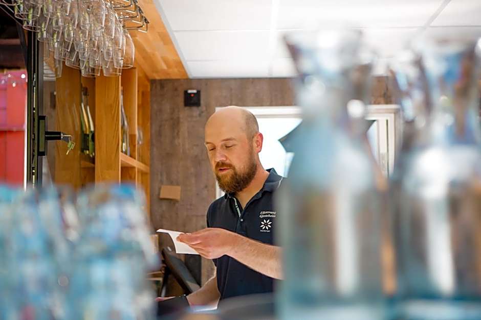 Ullensvang Gjesteheim