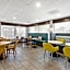 Hampton Inn By Hilton Indianapolis-Ne/Castleton