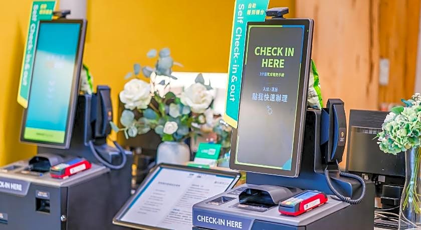 CHECK inn Express Taichung Fengchia