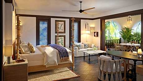 Beachfront Premium Guestrooms