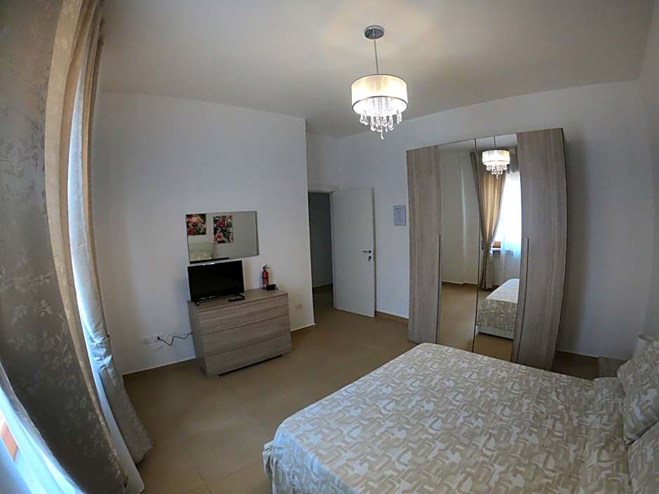 Caserta Royale Apartment