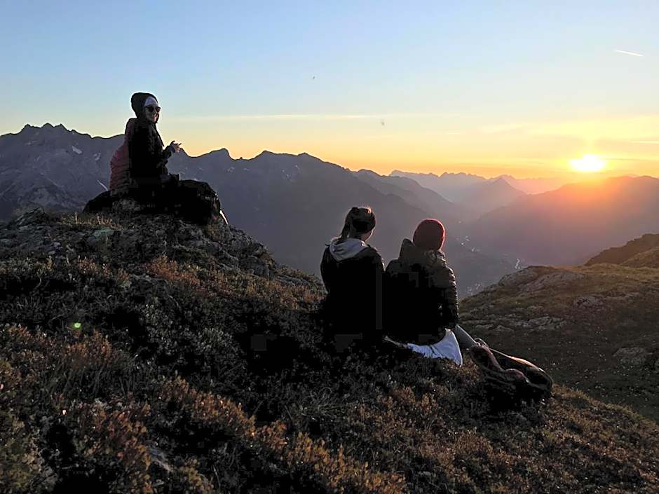 Hotel Garni Central - Zimmer - Studios - Apartments