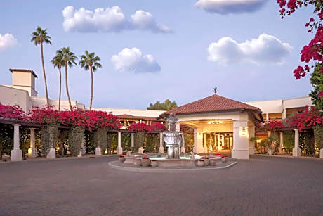 The Scottsdale Resort and Spa, Curio Collection by Hilton