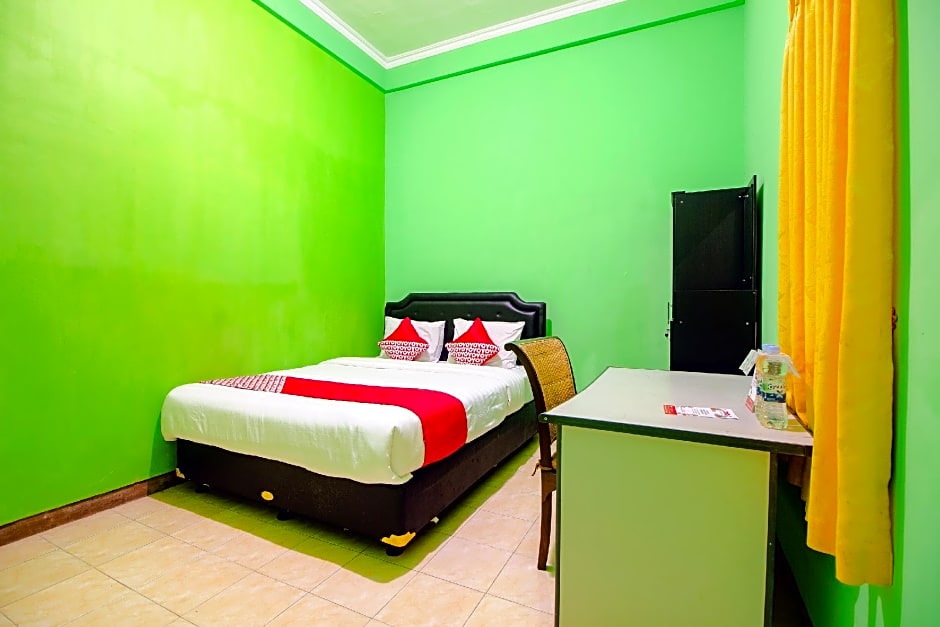 OYO 1593 Pondok Garini Syariah