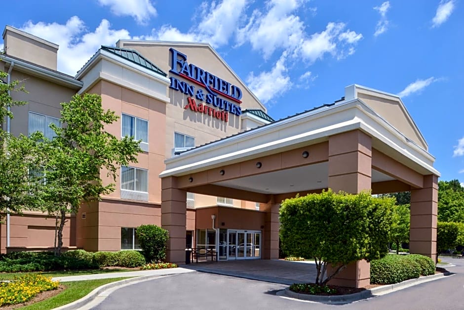 Fairfield Inn and Suites Charleston North/University Area